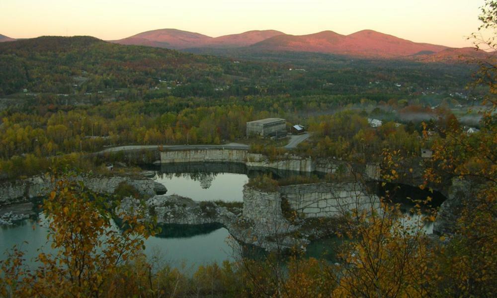 Bed and Breakfast Couture Farm At Millstone Hill Барр Екстер'єр фото